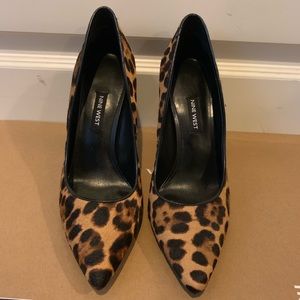 Nine West leopard pumps